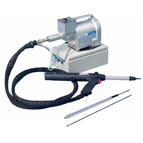 Remachadora Modelo Avdel 753